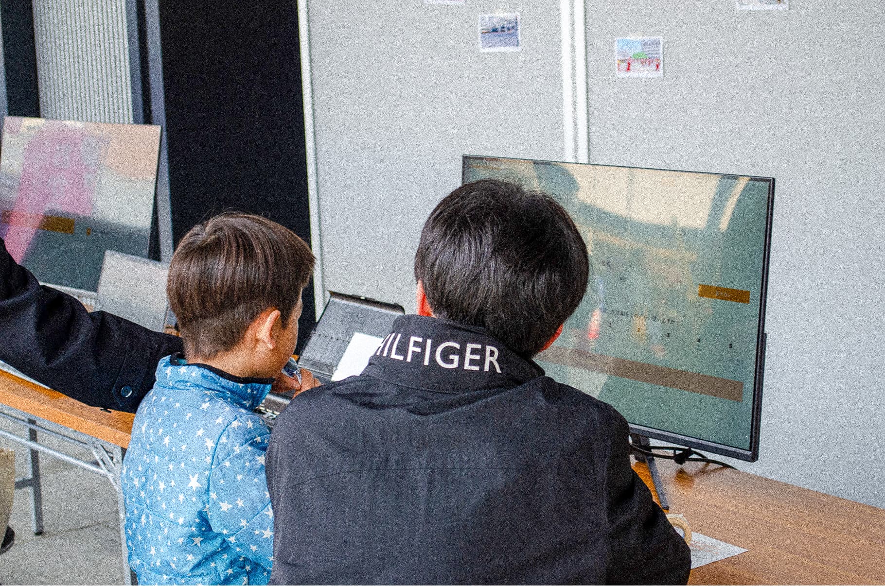 Social Experiment with Local Governments Using Generative AI (Nakano & Adachi)